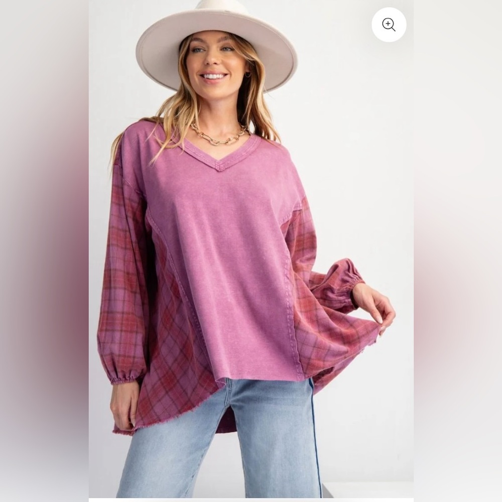 Easel Orchid Plaid Mix Jersey Top, Size Medium